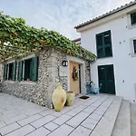Private For 12 Peaceful Karst Escape Villa Dutovlje