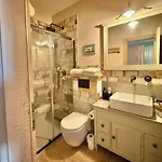 Private For 12 Peaceful Karst Escape Dutovlje