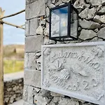 Villa Private For 12 Peaceful Karst Escape