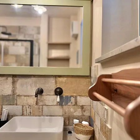 Private For 12 Peaceful Karst Escape Dutovlje