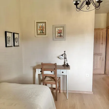 Villa Private For 12 Peaceful Karst Escape Dutovlje