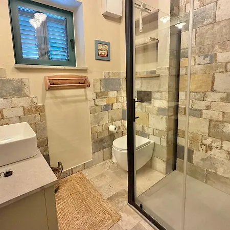 Private For 12 Peaceful Karst Escape *