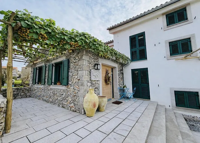 Private For 12 Peaceful Karst Escape 빌라 Dutovlje