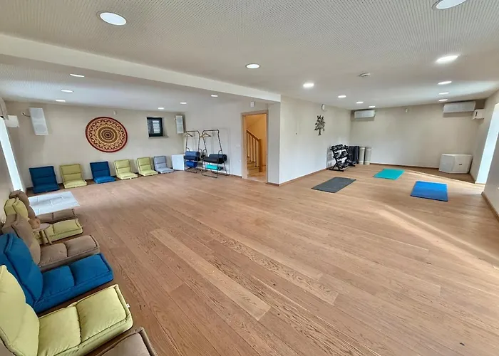 ヴィラ Private For 12 Peaceful Karst Escape