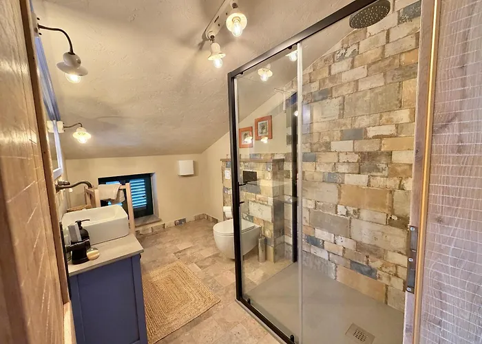 Private For 12 Peaceful Karst Escape ヴィラ *