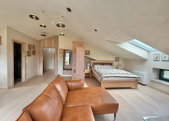 ヴィラ Private For 12 Peaceful Karst Escape